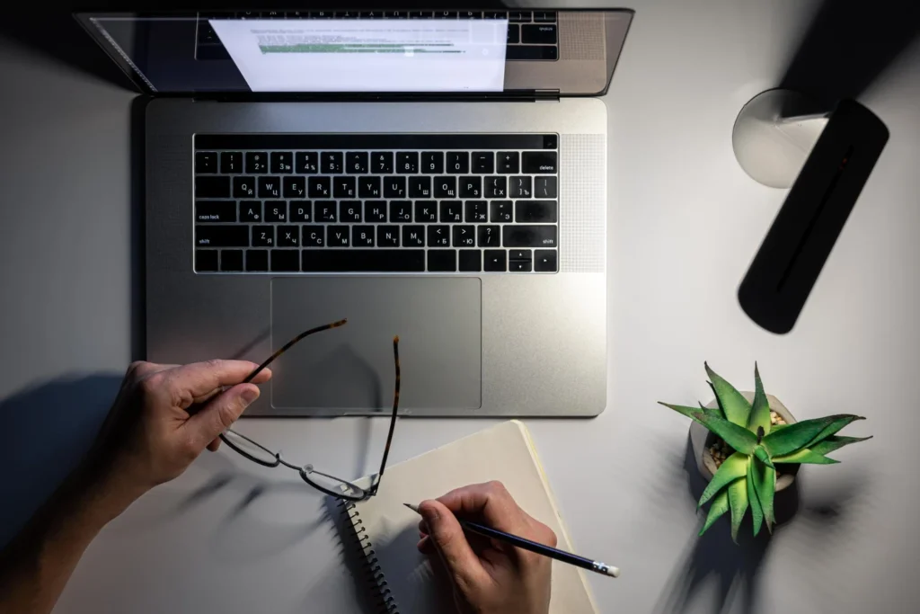 Jak psát článek na blog v době umělé inteligence